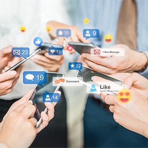 Aprendizagem Social na Educação Corporativa recursos sociais LMS com Feed